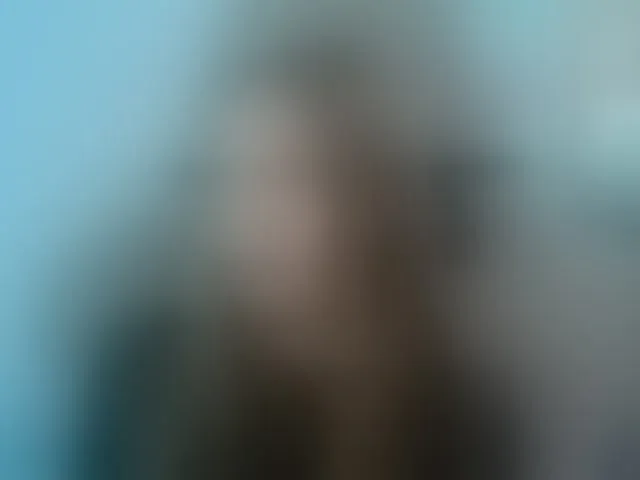 Live sex webcam photo for -VikkiL0vesCheese- #292486781
