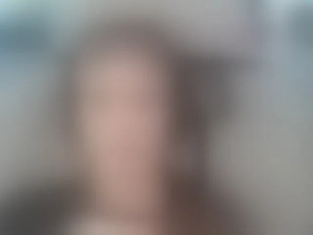 Live sex webcam photo for -VikkiL0vesCheese- #292524582