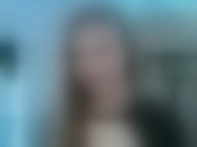 Live sex webcam photo for -VikkiL0vesCheese- #292525716