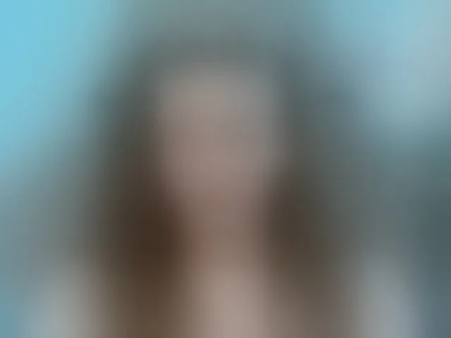 Live sex webcam photo for -VikkiL0vesCheese- #292610176