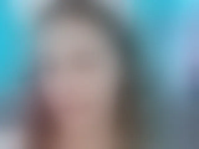 Live sex webcam photo for -VikkiL0vesCheese- #292669475