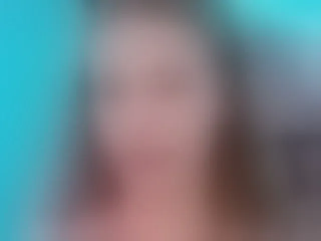 Live sex webcam photo for -VikkiL0vesCheese- #292747777