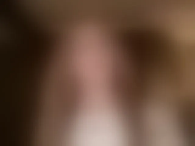 Live sex webcam photo for -VikkiL0vesCheese- #293083447
