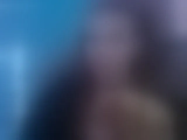Live sex webcam photo for -VikkiL0vesCheese- #293388637