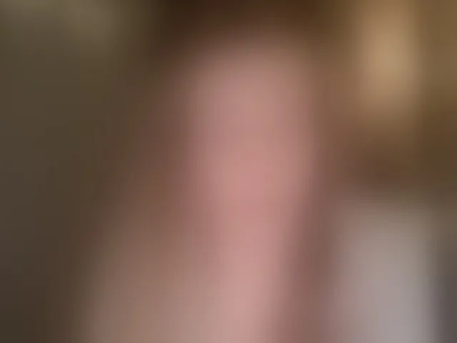 Live sex webcam photo for -VikkiL0vesCheese- #293458529
