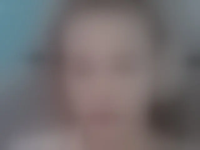 Live sex webcam photo for -VikkiL0vesCheese- #293580514