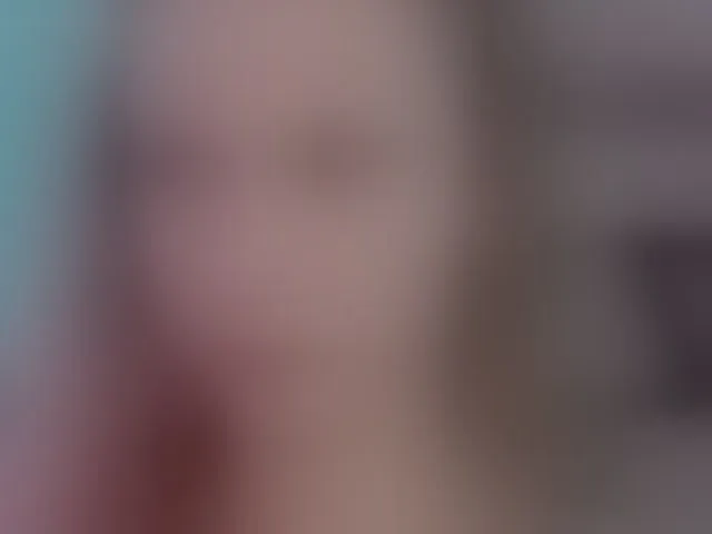 Live sex webcam photo for -VikkiL0vesCheese- #293584574