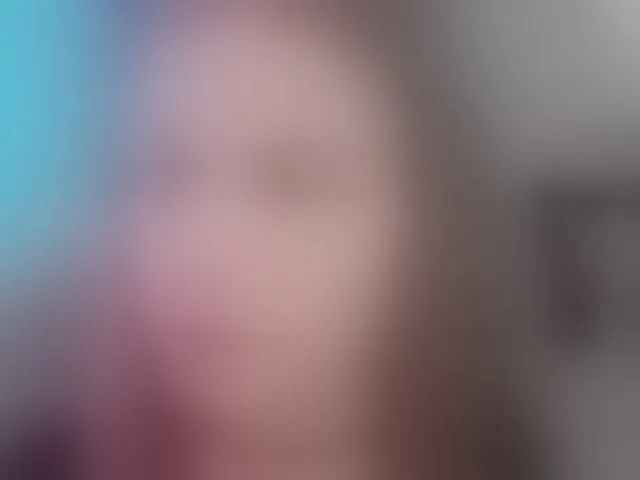 Live sex webcam photo for -VikkiL0vesCheese- #293783845