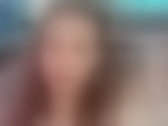 Live sex webcam photo for -VikkiL0vesCheese- #293796382