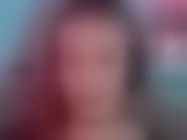 Live sex webcam photo for -VikkiL0vesCheese- #293830245