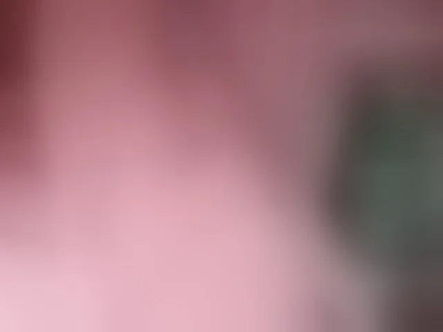 Live sex webcam photo for -VikkiL0vesCheese- #293952199