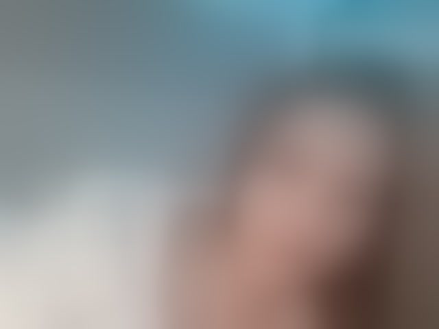 Live sex webcam photo for -VikkiL0vesCheese- #294016072