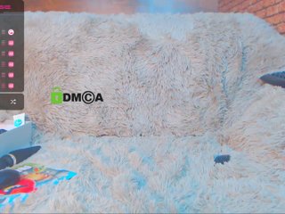 Live sex webcam photo for -Vitta- #174635783