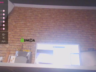 Live sex webcam photo for -Vitta- #189896115