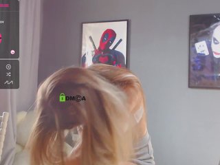 Live sex webcam photo for -Vitta- #196357439