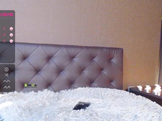 Live sex webcam photo for -Vitta- #209569403