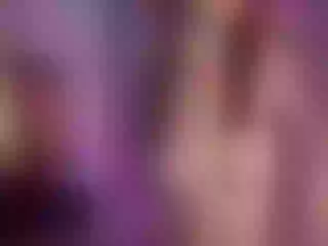 Live sex webcam photo for -Vivian- #290326689