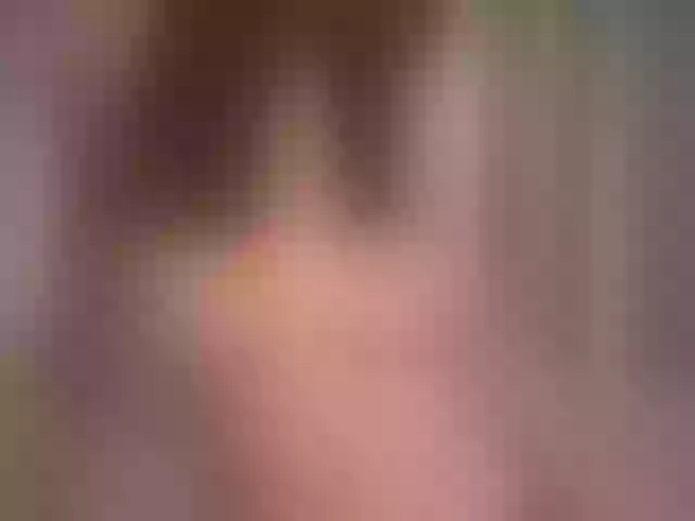 Live sex webcam photo for -Vivian- #290837797