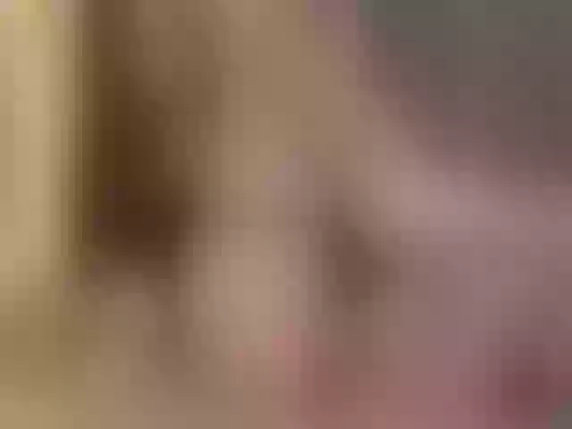 Live sex webcam photo for -Vivian- #291724298