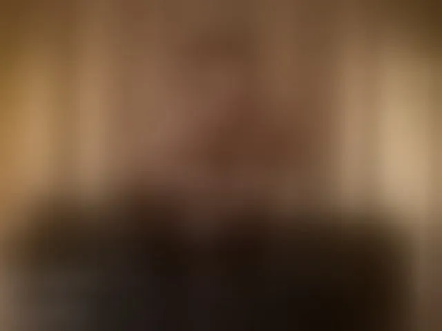 Live sex webcam photo for -Vivian- #293762678