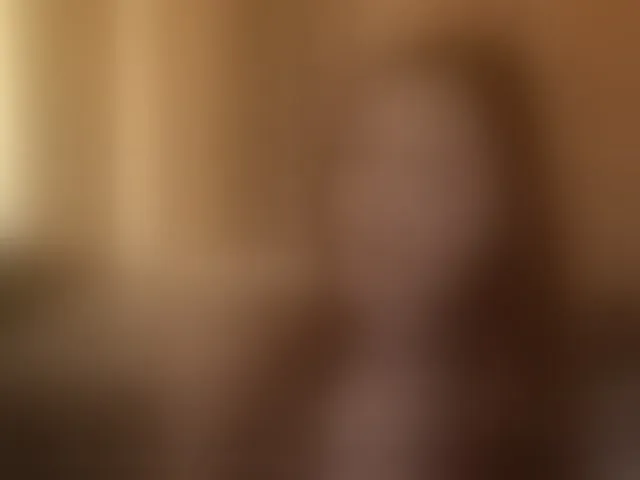 Live sex webcam photo for -Vivian- #294037859