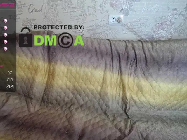 Live sex webcam photo for -WhiteBerry- #272719486