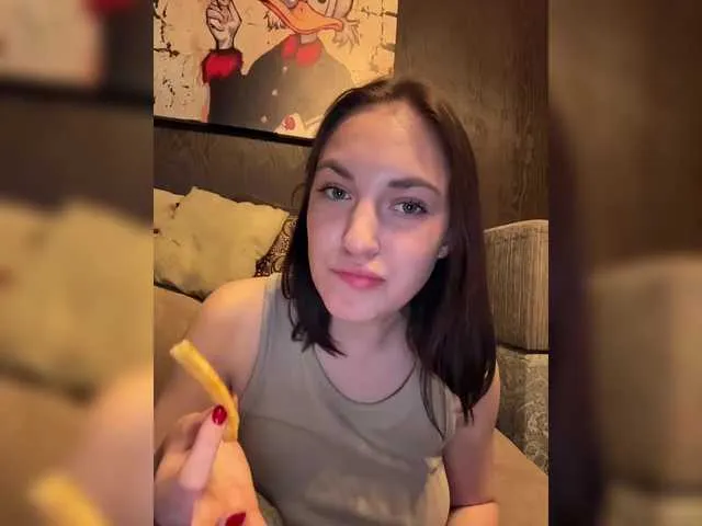 Live sex webcam photo for -Your-Michelle- #290691019