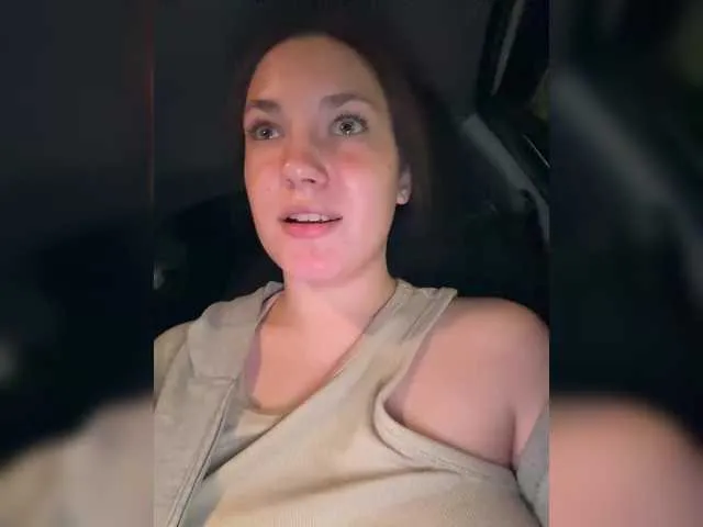 Live sex webcam photo for -Your-Michelle- #290787073
