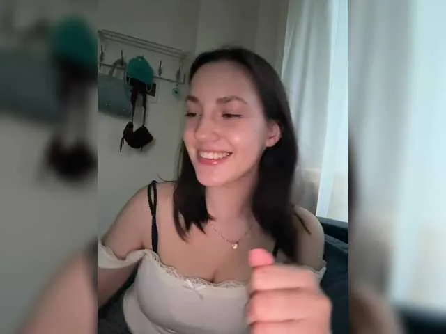 Live sex webcam photo for -Your-Michelle- #291248371