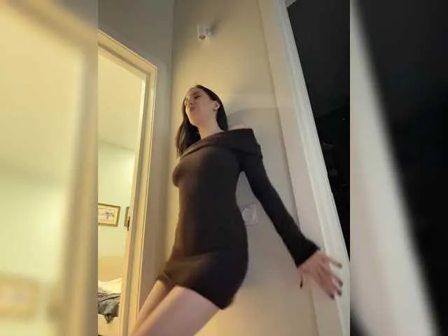 Live sex webcam photo for -Your-Michelle- #291926677