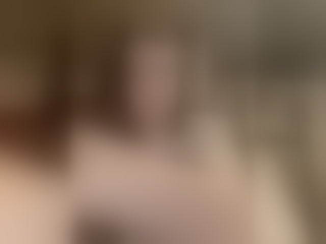 Live sex webcam photo for -Your-Michelle- #294037585