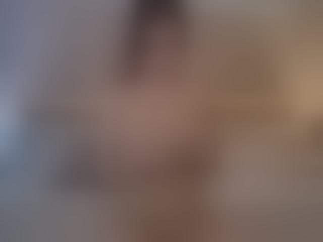 Live sex webcam photo for -YourHanna- #294278843