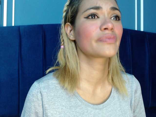 Live sex webcam photo for -ahsleeey #277558270