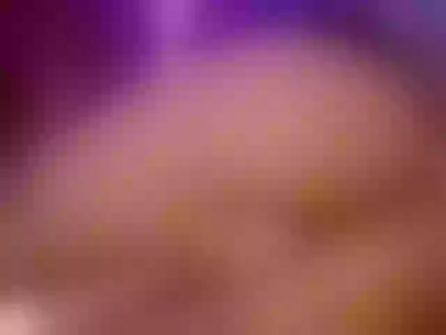 Live sex webcam photo for -charlotte #291386252