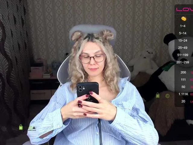 Live sex webcam photo for -dementra- #271699392