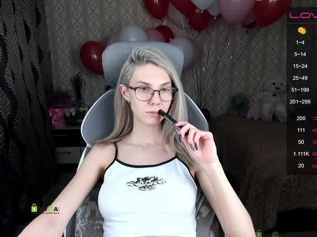 Live sex webcam photo for -dementra- #272148878