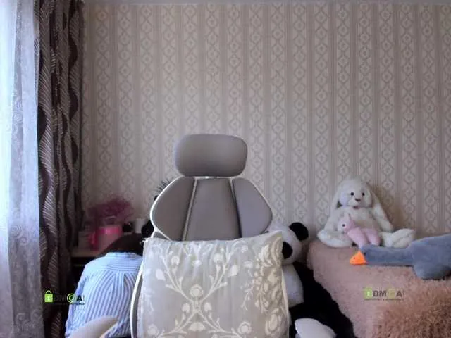 Live sex webcam photo for -dementra- #274636063