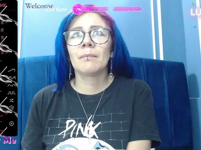 Live sex webcam photo for -devil-room #277602600