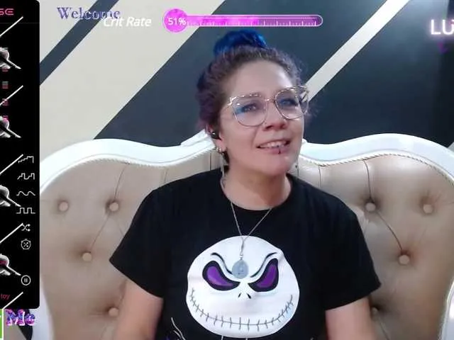 Live sex webcam photo for -devil-room #277862690