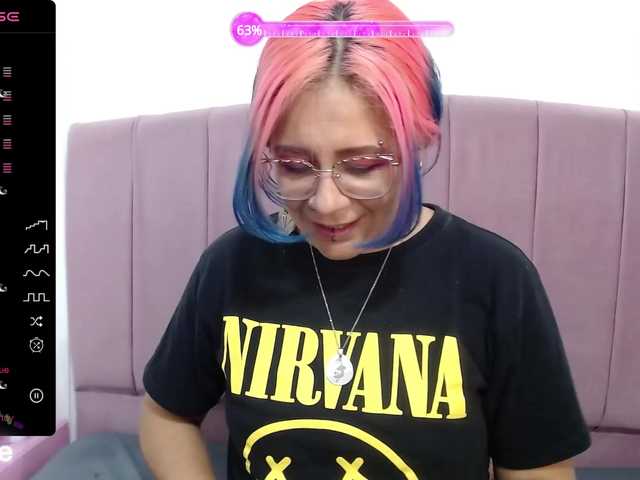 Live sex webcam photo for -devil-room #278203830