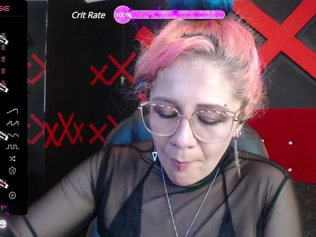 Live sex webcam photo for -devil-room #278225047