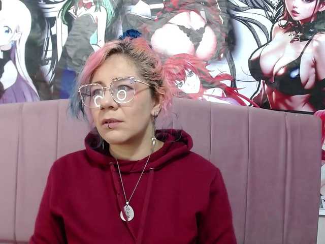 Live sex webcam photo for -devil-room #279713887