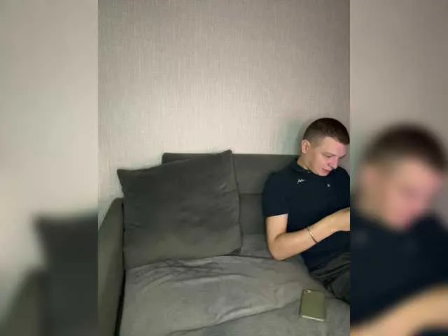 Live sex webcam photo for -dope-Sativa- #291677594