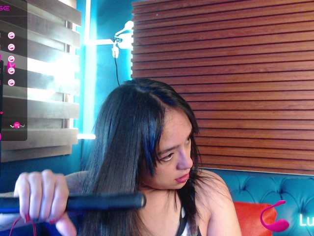 Live sex webcam photo for -eimyy #277825558