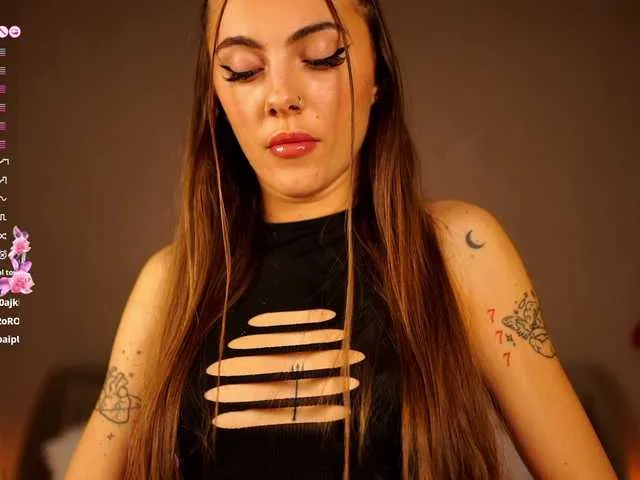 Live sex webcam photo for -francescanappi- #290524401