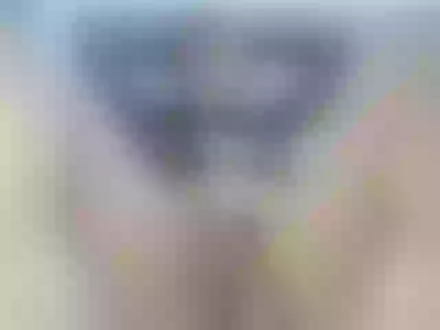 Live sex webcam photo for -fullmoon #291335364