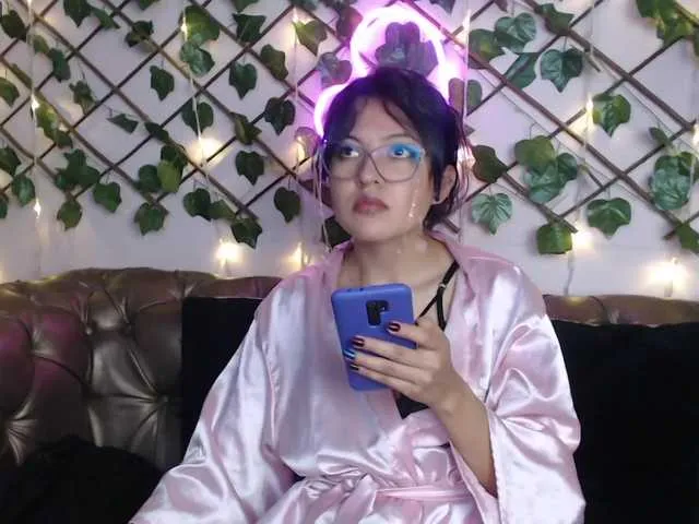 Live sex webcam photo for -kali #274575592