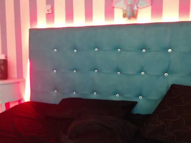 Live sex webcam photo for -kali #274595337