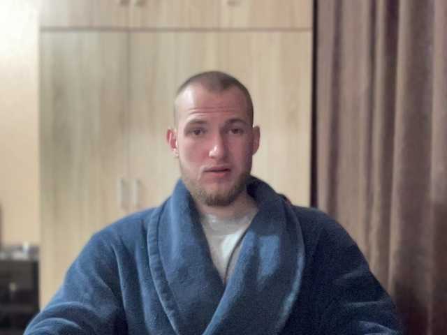 Live sex webcam photo for -lIl0lIlNlIl- #277643799