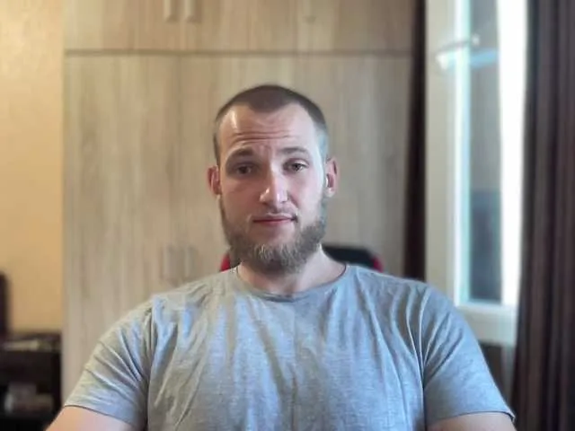 Live sex webcam photo for -lIl0lIlNlIl- #288692901